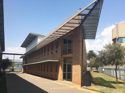 Commercial Property For Rent in Kosmosdal, Centurion