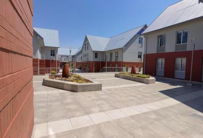 Commercial Property For Rent in Faerie Glen, Pretoria