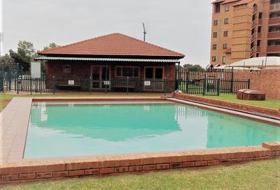 Apartment / Flat For Sale in Die Hoewes, Centurion